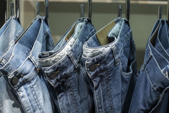 3 Hal Yang Perlu Lo Tau Dalam Mencuci Denim: Ternyata Bisa Di Cuci Kapan Aja!